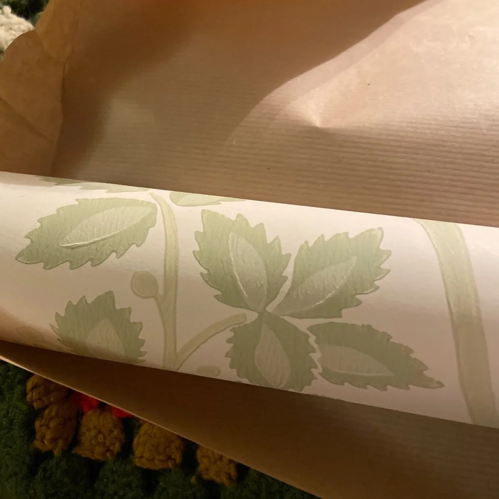 NEW Farrow & Ball Ringwold 1614 Wallpaper (1 roll)